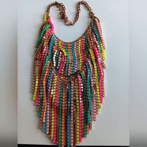 Women's necklace